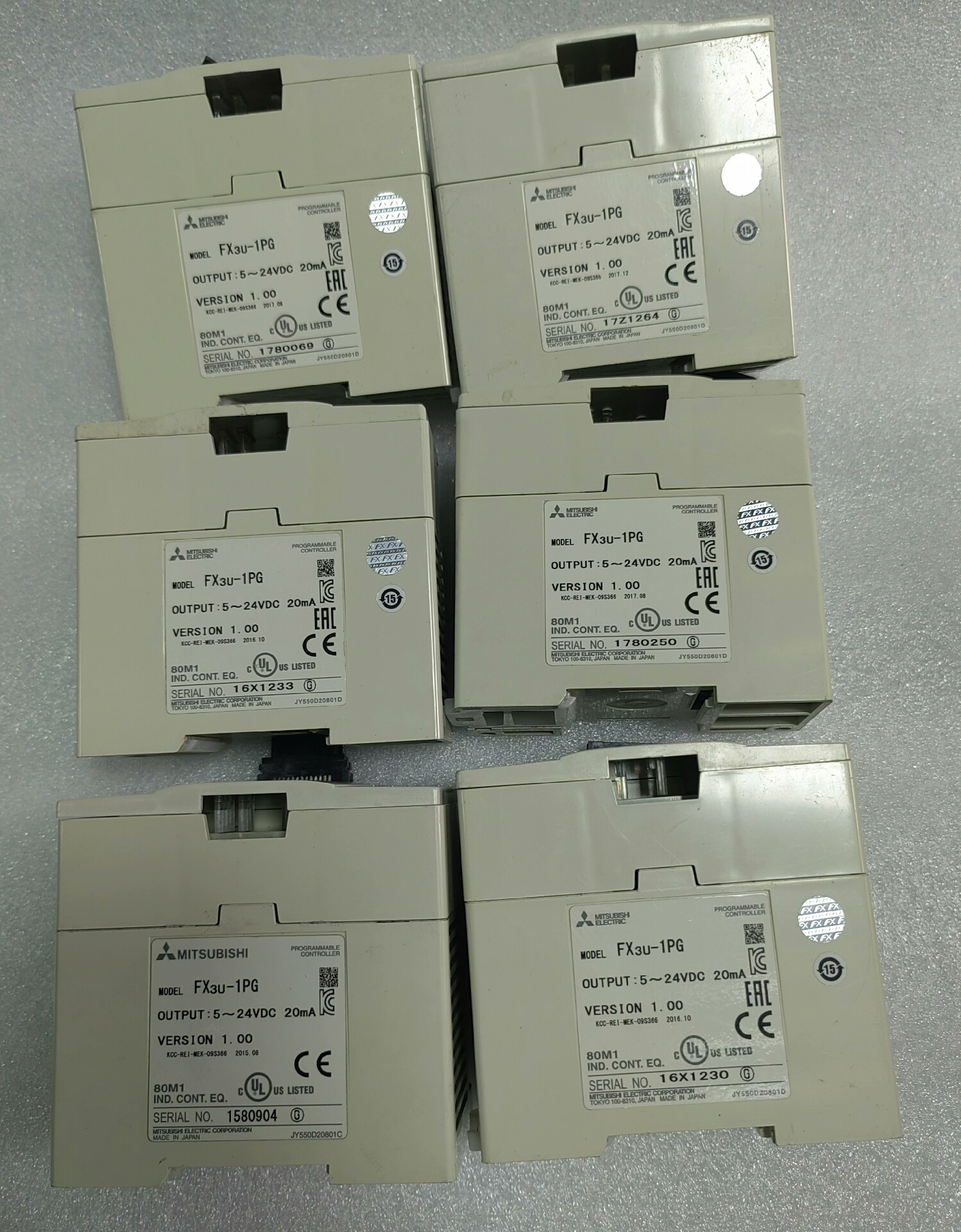 原装三菱扩展模块FX3U-1PG，二手拆机。链接图成色，功能