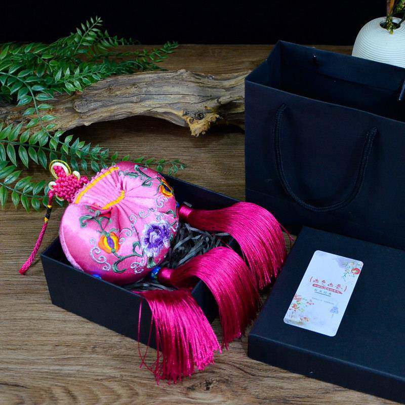 纯手工千岁香包荷包香囊布艺刺绣装饰挂饰中国风小礼品传统特色