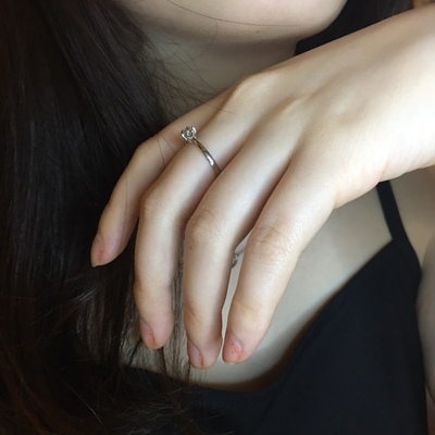 周六福珠宝求婚戒指怎么样?到底好不好？聊下感受