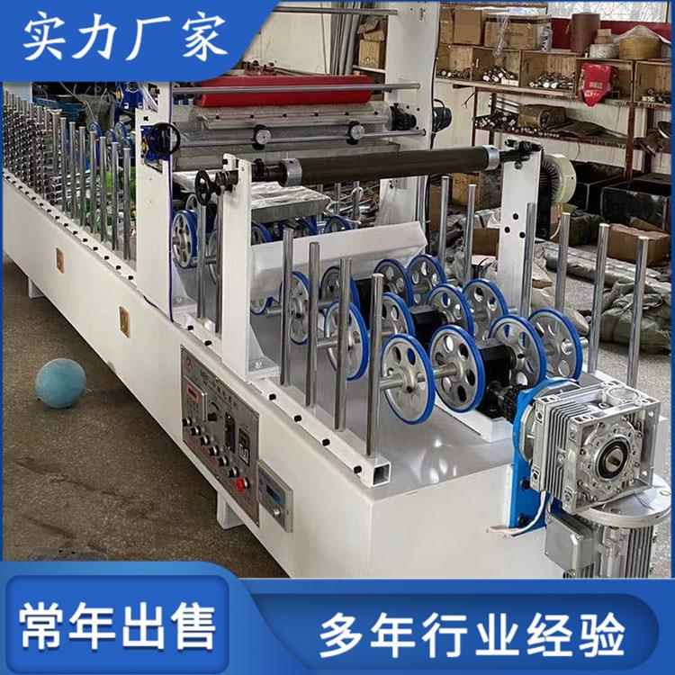 1250型木饰面板用冷胶包覆机 碳纤维木饰面模块格栅板线条包覆机