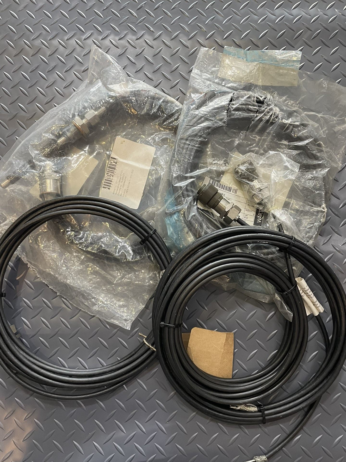 瓦锡兰传感器，DF 93620/0001 插头带线，全新原装