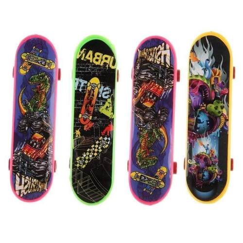 4pcs/pack finger board mini skateboard toy boy kids children