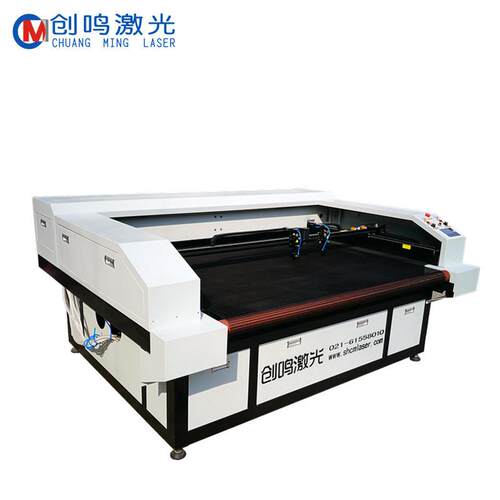 布料激光切割机1810毛毡激光切割机绣花布双头切割机