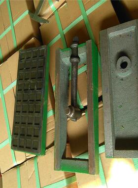 现货铁三层减LTU垫带黑色胶皮长方形机床垫型铁震重减震垫铁