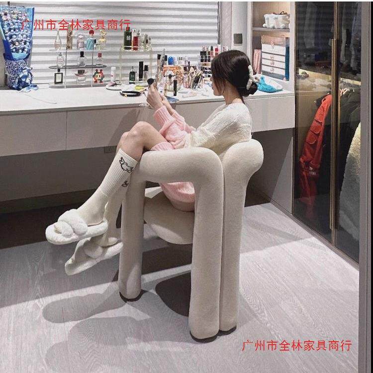 奶油梳妆台北欧网红化妆设计师美甲店卧室靠背轻奢梳妆台椅子爆款