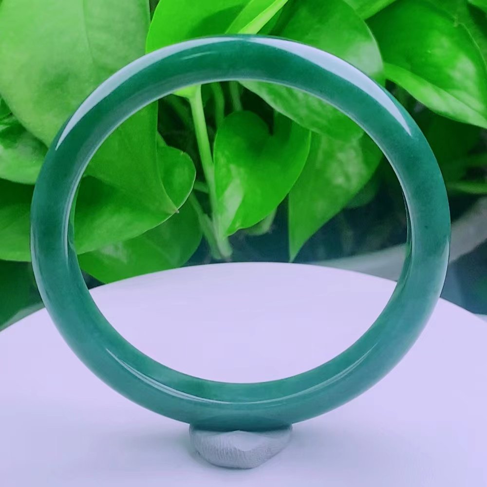 天然翡翠59圈口玉手镯 冰种老坑细腻水润冰蓝水满绿满色正圈手镯