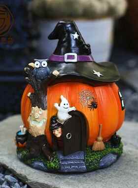 跨境万圣节女巫南瓜屋摆件花园夜光装饰节日礼物树脂工艺品