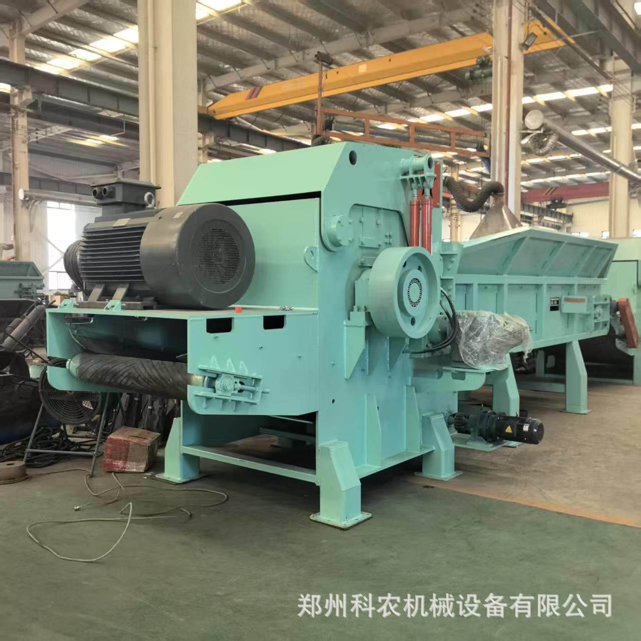 硬杂木材综合粉碎机柴油机大型强制进料废木料树根建筑模板破碎机