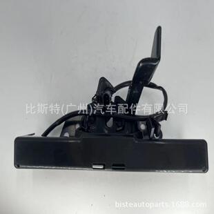 适用起亚 Forte 轿车 2.0L 1.6L 发动机罩锁闩 81130-M6000