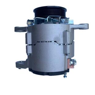 汽车发电机重型卡车28V70A交流发电机DZ15000980058型号JFZ276A5
