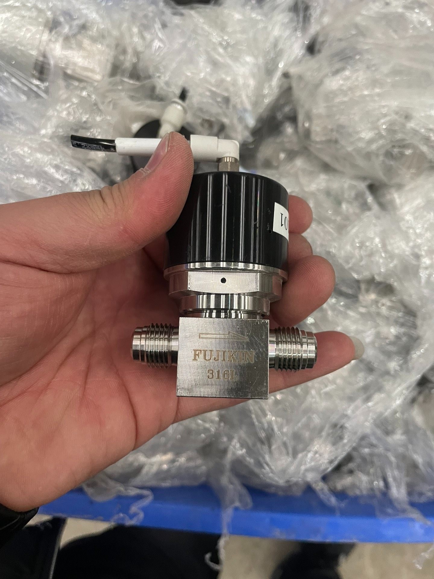 富士金气动阀 1/4VCR 接口 成色漂亮 需要的联系 议价