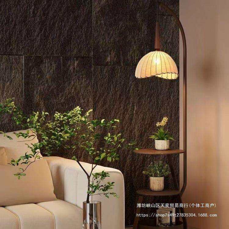 沙发旁氛围茶几灯卧室床头柜一体高级落地灯落地灯美式复古风客厅