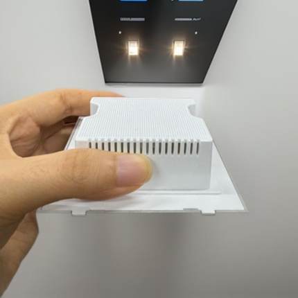 新款智能面板开关单火磁保持方案LoraWAN提供无线多功能远程操控