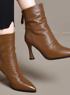 QVU~专柜品质！欧美气质高跟短靴女秋冬款简约尖头时尚百搭瘦瘦靴