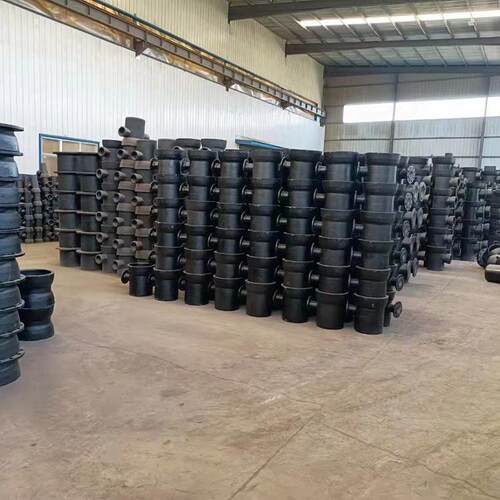 DN200市政排水承插式T型排污球墨铸铁管大口径球墨铸铁管件