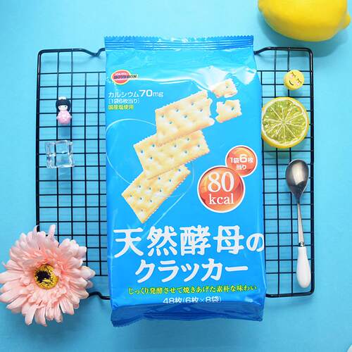 日本进口布尔本天然酵母咸味苏打饼干 干无糖低脂无油波梦露孕妇