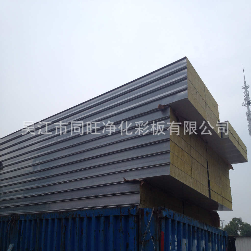 厂家批发50mm厚聚氨酯彩钢夹芯板加工定 制双面聚氨酯彩钢夹芯板
