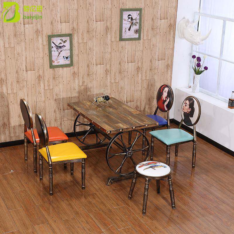 厂家直供全实木复古做旧车轮餐桌 茶餐厅咖啡厅休闲车轮餐桌