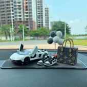 新款 饰 汽车中仔专用车载车内女饰品摆件创控意男网红创意公车上装