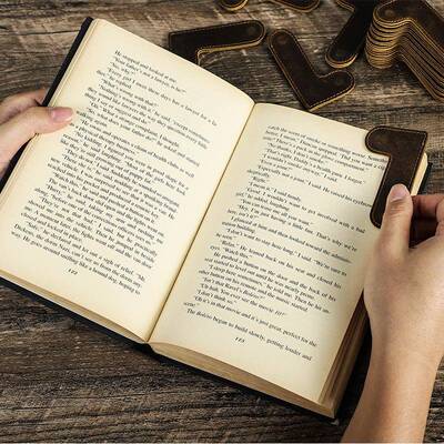 外贸源马皮书contacts疯签手工货作磁吸书制页固定便捷式书夹子现