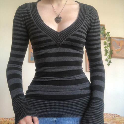 2000s clothes Grunge Emo 00s Vintage T Shirt Black Grey