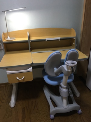 护童实木儿童学习桌椅怎么样?用后一个月谈看法及感受