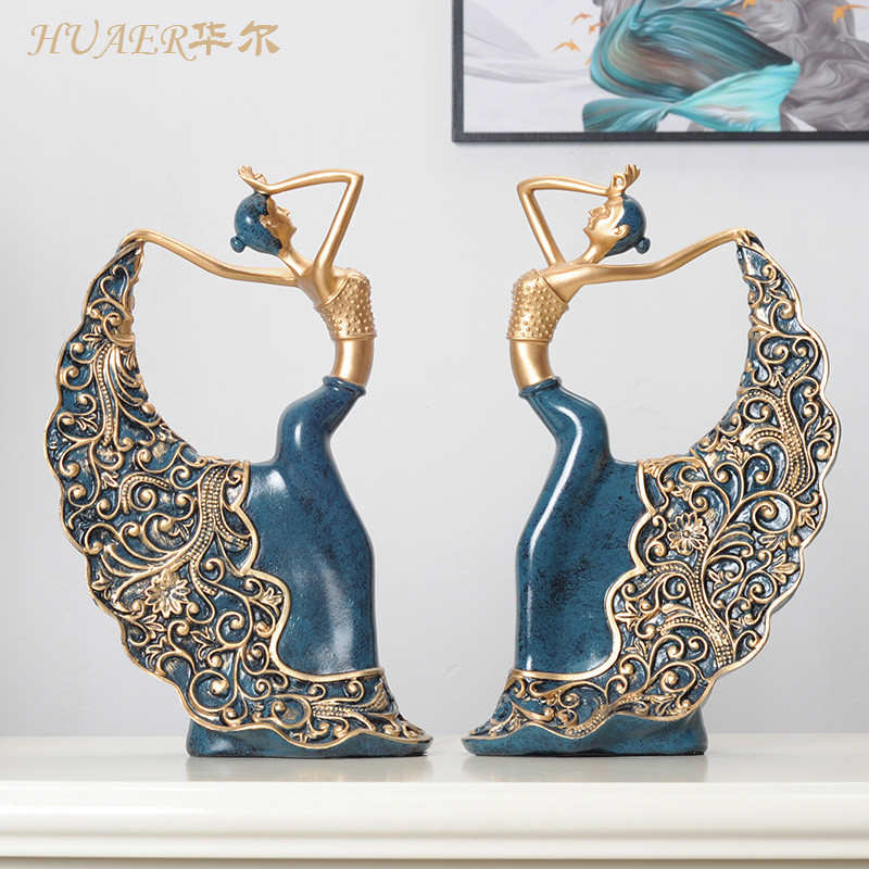 欧式家居饰品客厅摆件酒柜电视柜装饰工艺品创意摆设结婚礼物舞女