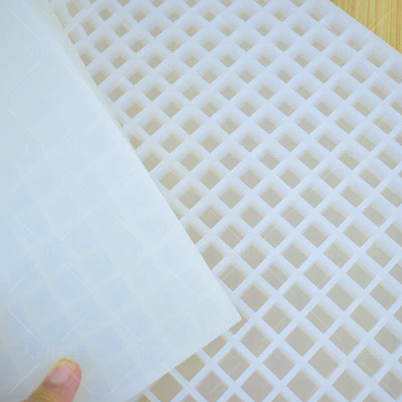 手工梨膏糖模具食品级耐高温625孔梨膏糖硅胶40连正方块红糖模具