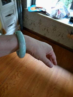 调查心得使用评测印象翡翠手镯怎么样，豪8印象S8翡翠手镯真假鉴别？