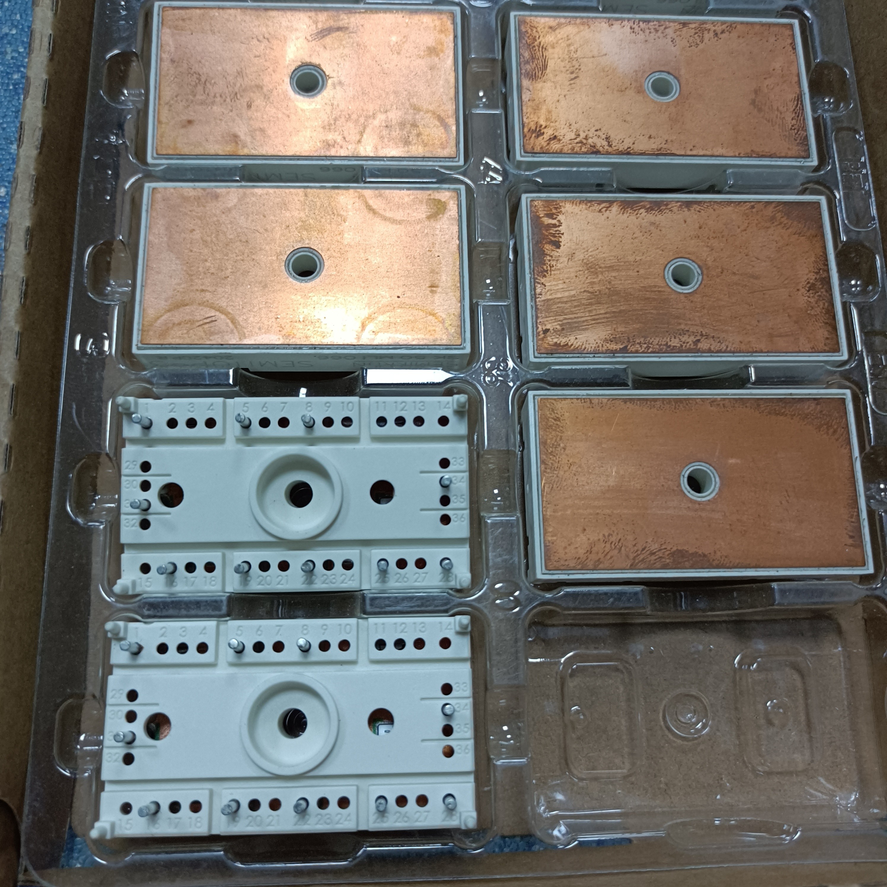 全新原装 IGBT 模块 SK 50 MLI 066。