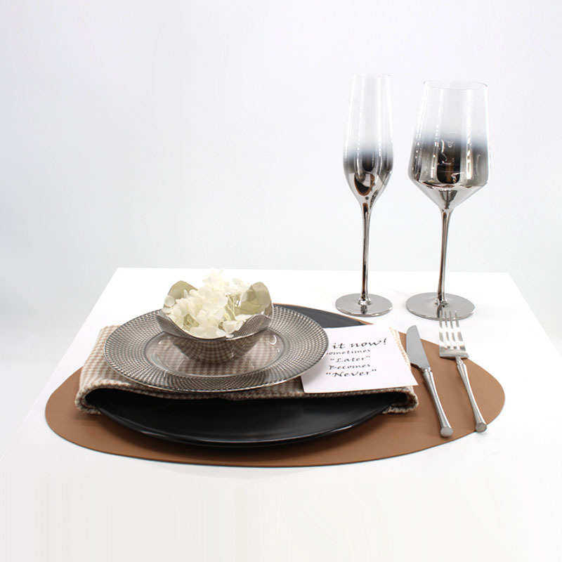 现代轻奢样板房软装饰品摆件餐厅餐桌套装餐具西餐盘创意餐具摆台,家居饰品,装饰摆件,淘宝优惠券,粉丝福利购,淘宝优惠卷