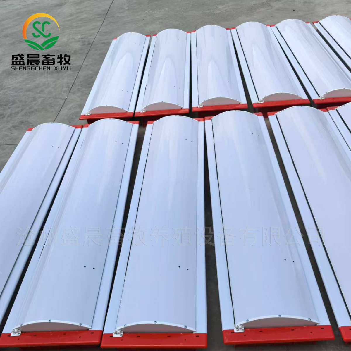 厂家反弧通风窗养殖场通风降温设备养鸡专用翻盖式鸭舍鸡舍通风窗