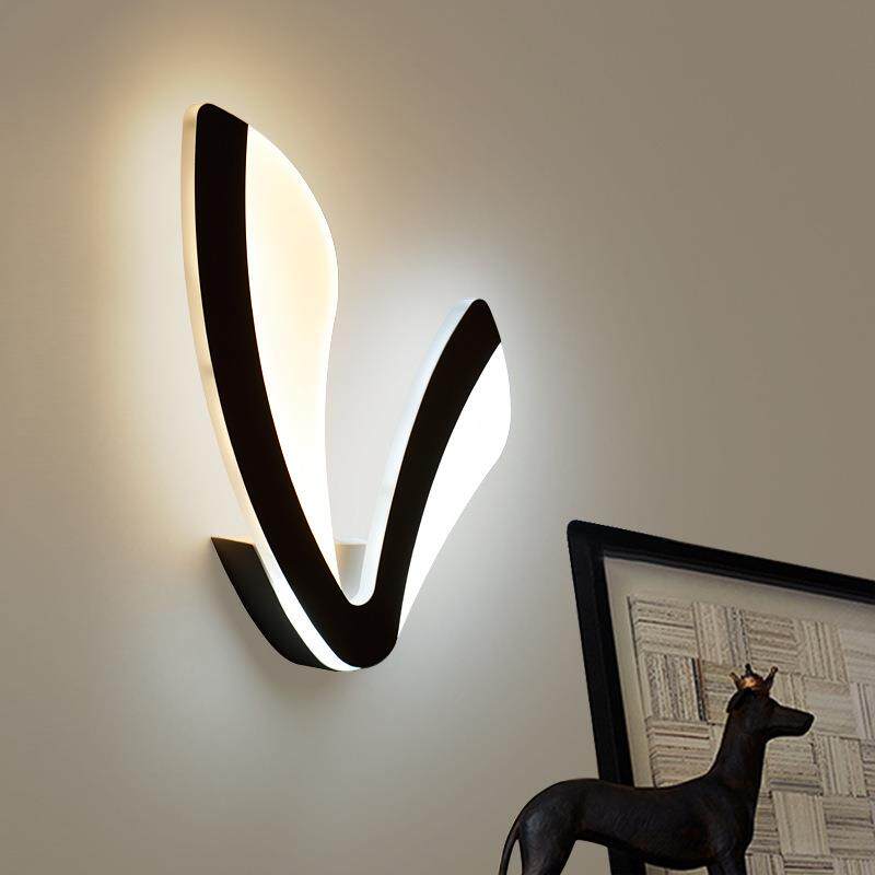 墙灯蝴蝶翅膀壁灯大V亚克力现代led家居场所卧室壁挂式家用超亮