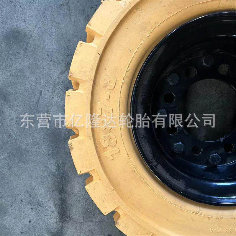 叉车轮胎轮毂总成白色无痕18*7-8 23*9-10 6.50-10 28*9-15实心胎