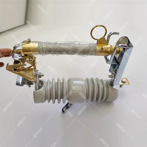 跌落式熔断器厂家RW12-11KV出口型户外交流高压陶瓷保险丝