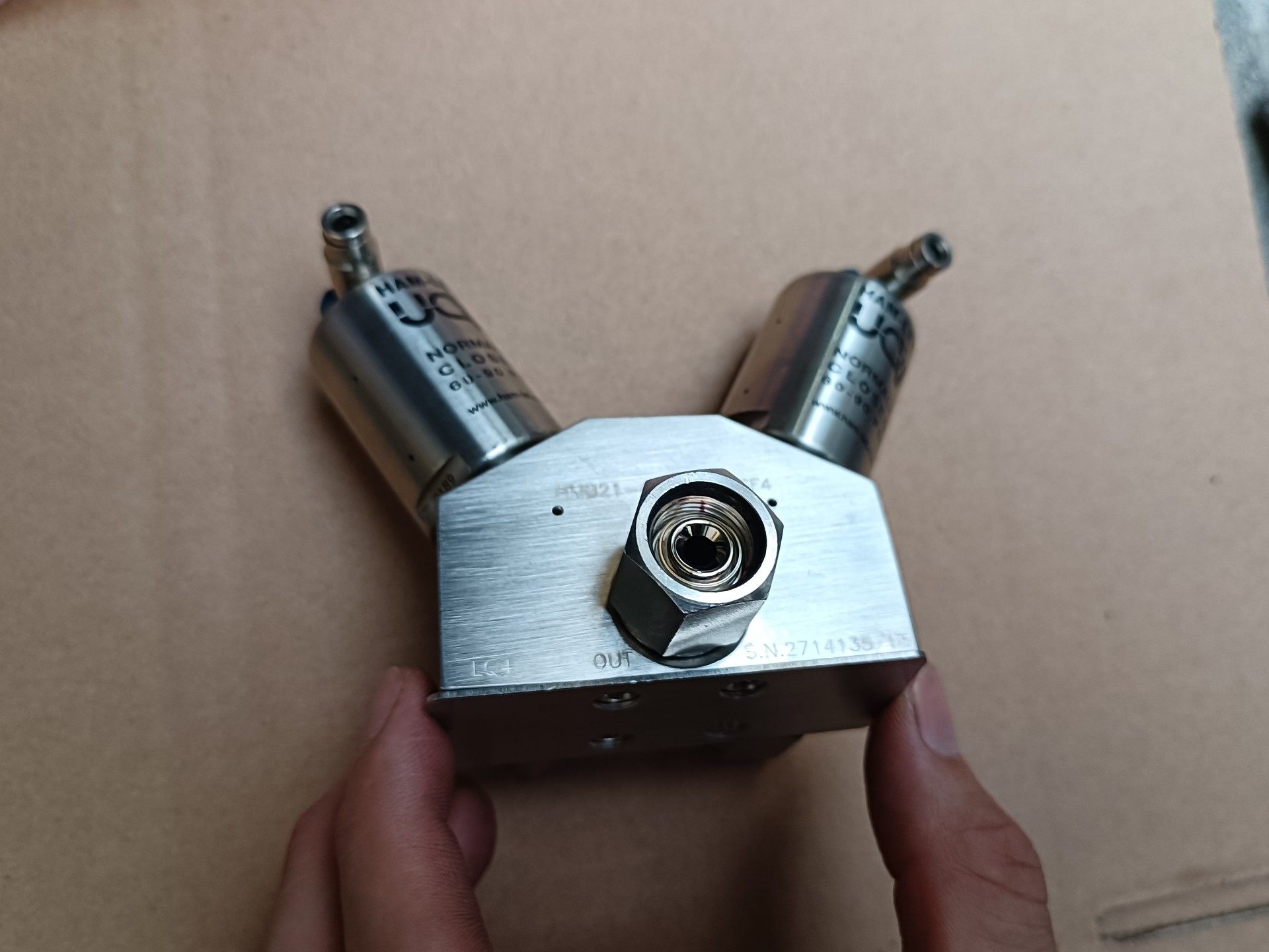 哈姆雷特气动阀HMB21-4LKLCLC-GF4 不锈钢材质