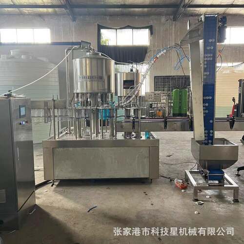 18-6玻璃水灌装机全自动玻璃水防冻液罐装机设备
