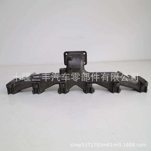 发动机6BT5.9排气歧管3917700 manifold exhaust