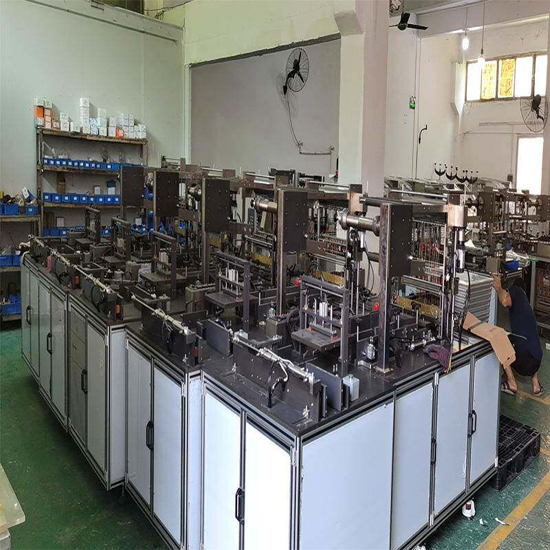 全自动透明膜三维包装机礼盒化妆品扑克牌药盒烟盒烟包机热缩膜