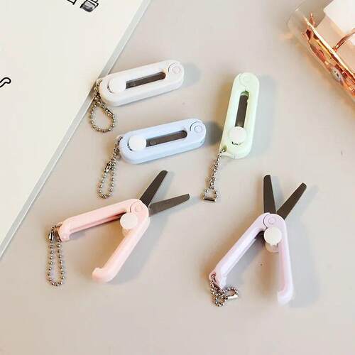 Cute Mini Portable Scissors Simple Folding Paper Cutter Stud