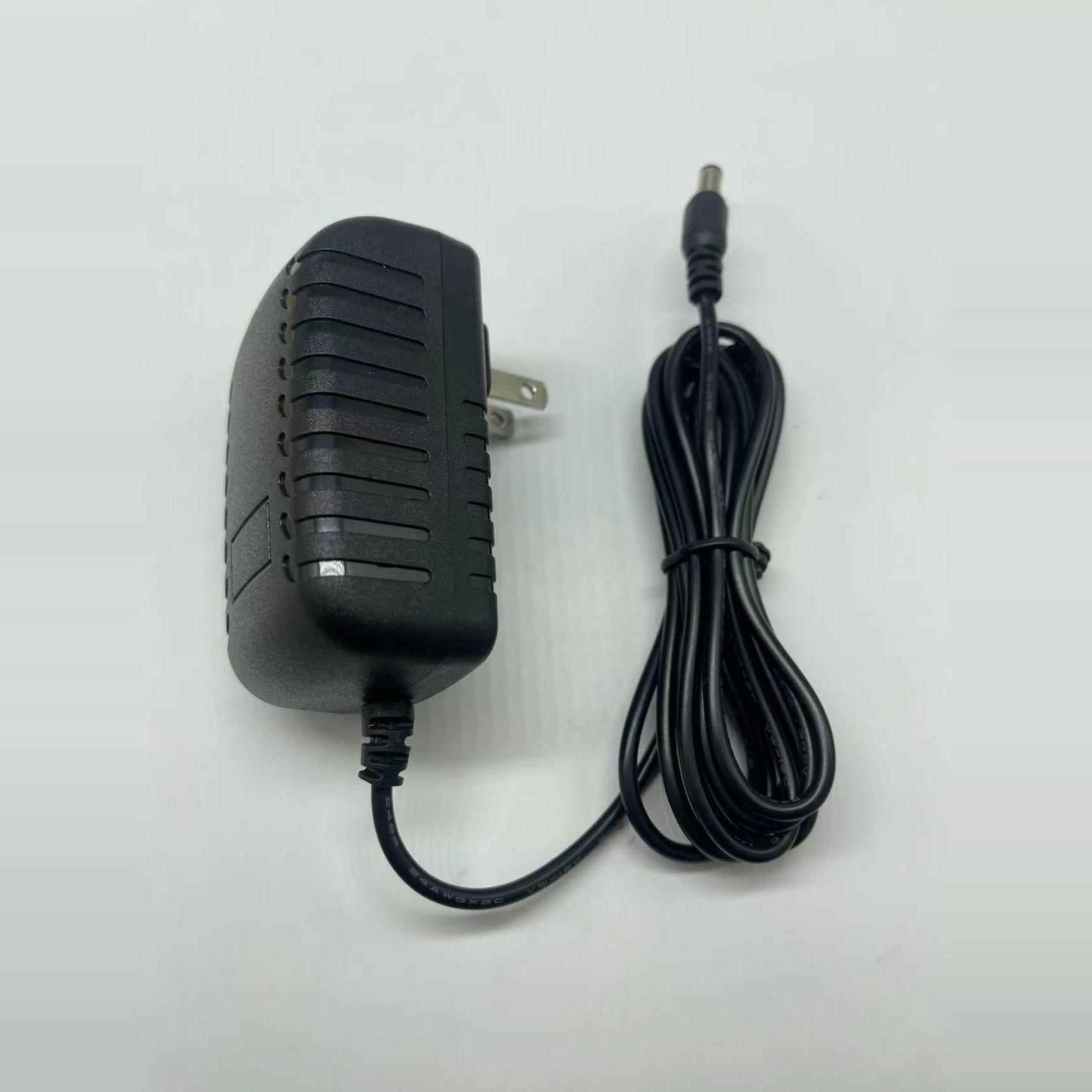 索爱移动DVD播放机SA9018输入电源 9V-12V1500mA直流充电器适配器