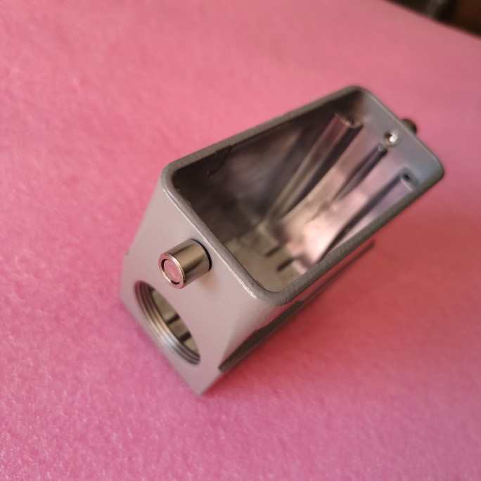 WAIN连接器W16B-SEH-2B-PG29/PG21/M32/M40唯恩H16B-SEH-2B高外壳