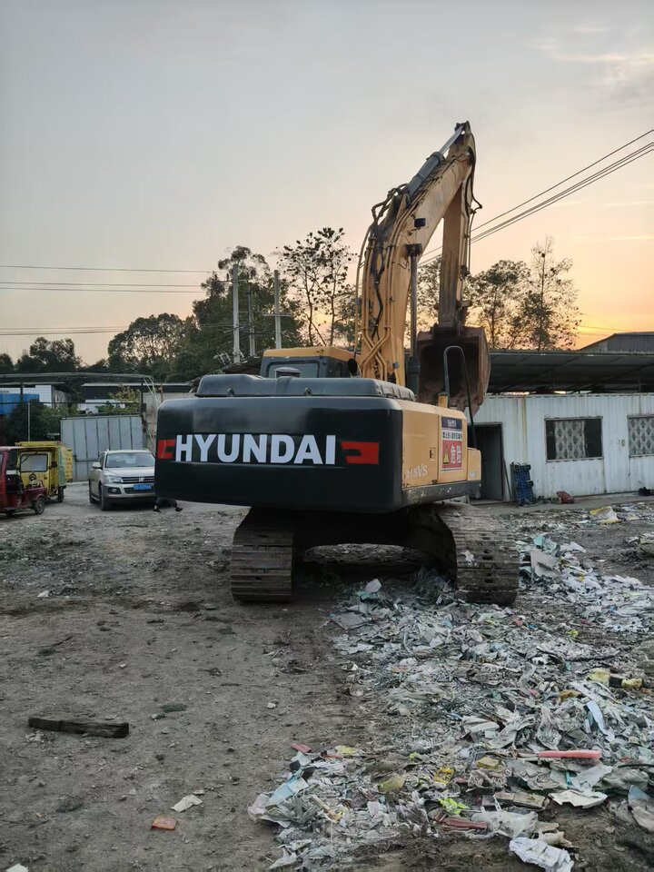 12月19日成都2018年出厂现代R215VS型挖掘机（出价即进入倒计时）网络拍卖公告