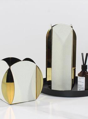 现代家居装饰皮革金属花器摆件样板间软装饰品客厅卧室插花瓶