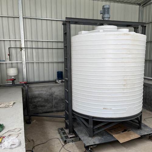 0吨桶塑料水罐PE牛筋搅拌桶10吨塑料存储罐5t20方塑料水塔PE水箱