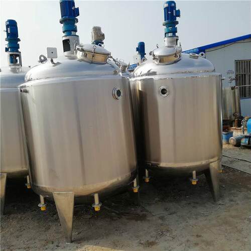 不锈钢反应釜 立式10吨液体反应设备 真空反应罐