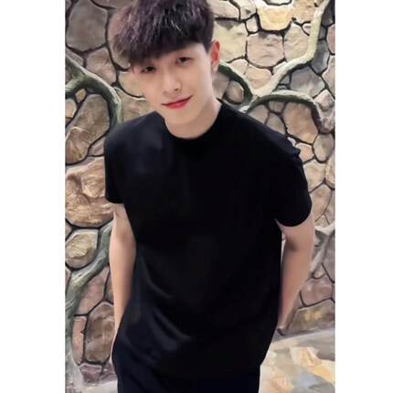 欧洲夏季西装短裤男夏季轻奢高端新款半截袖痞帅纯黑时尚夏装体恤