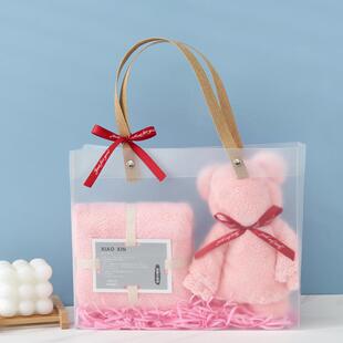 珊瑚绒毛巾pvc双条手提礼盒装小熊节日结婚伴手礼毛巾礼品巾刺绣