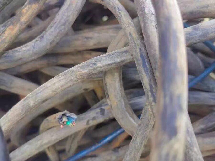 4月23日苏州市废旧杂线约520公斤左右打包处理可以过磅代发物流（包无假线水泥线）网络拍卖公告