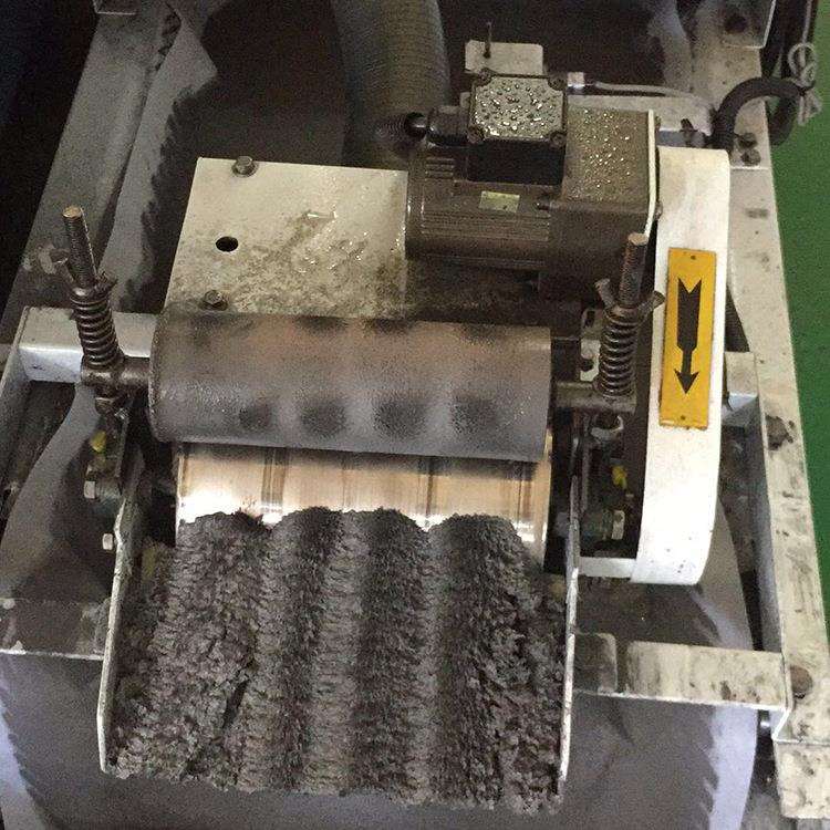 50型胶辊型磁性分离器强磁铁泥分离机外圆磨床磁性分离器不锈钢